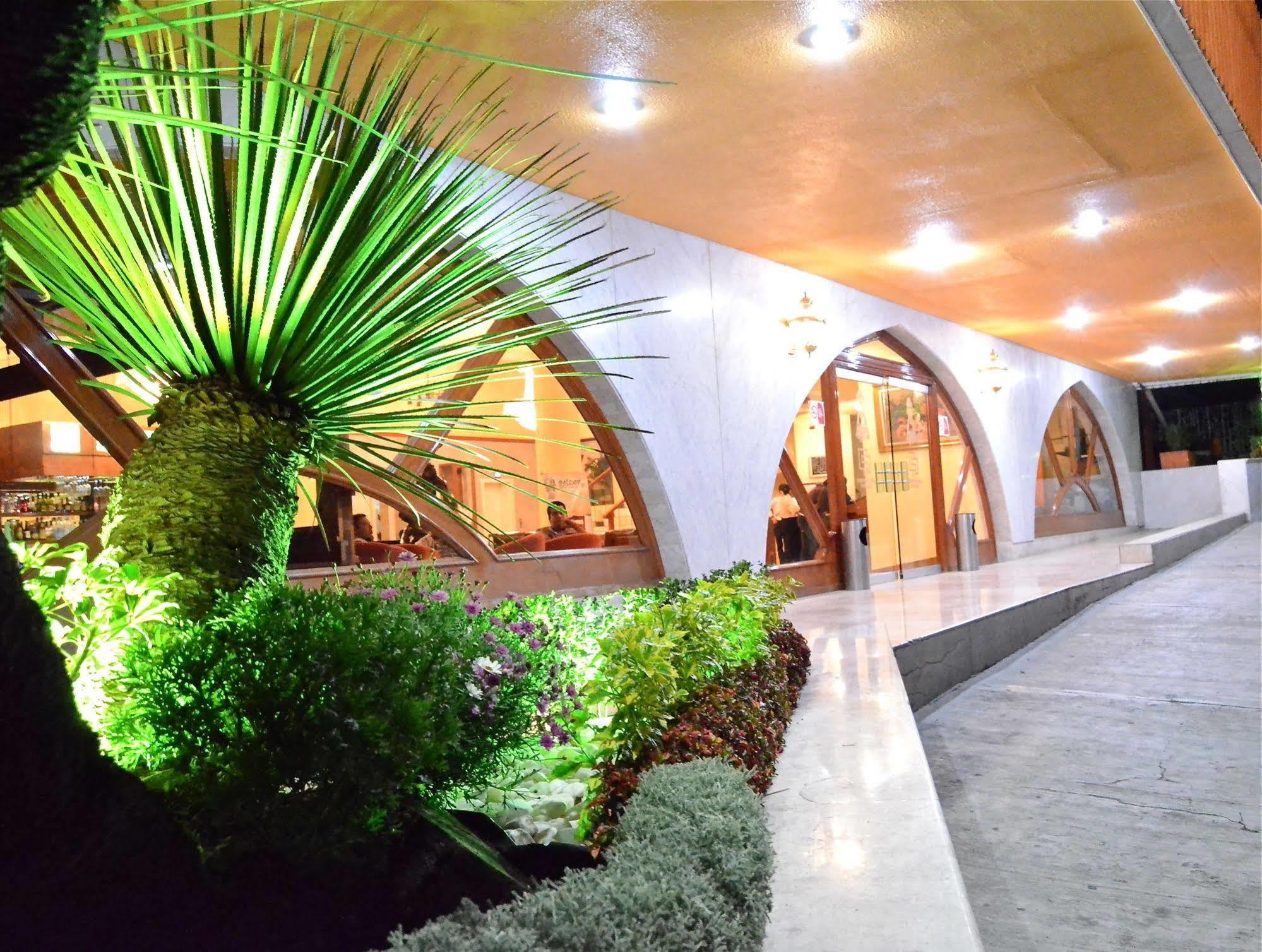 Hotel Lastra Heroica Puebla de Zaragoza Exterior foto